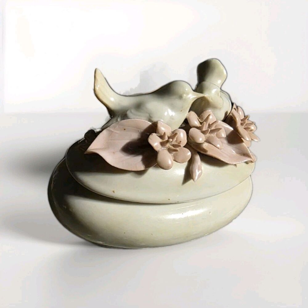 Nuova Capodimonte Italian Porcelain Trinket Box Birds Floral Lid Vintage